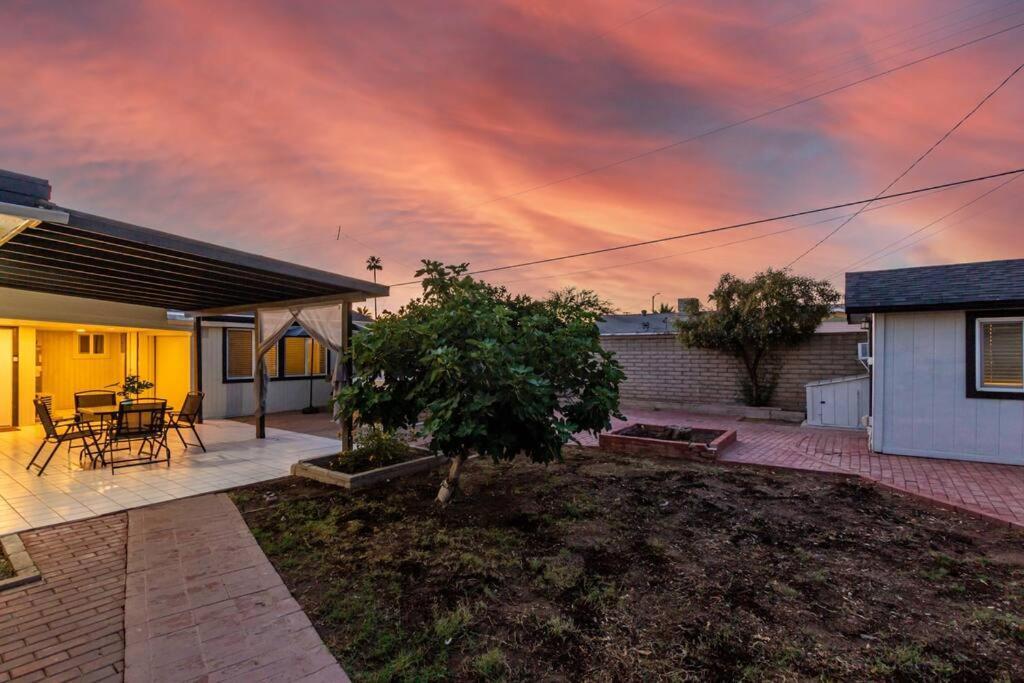 New Stylish Midtown With One Bedroom Phoenix Exterior photo